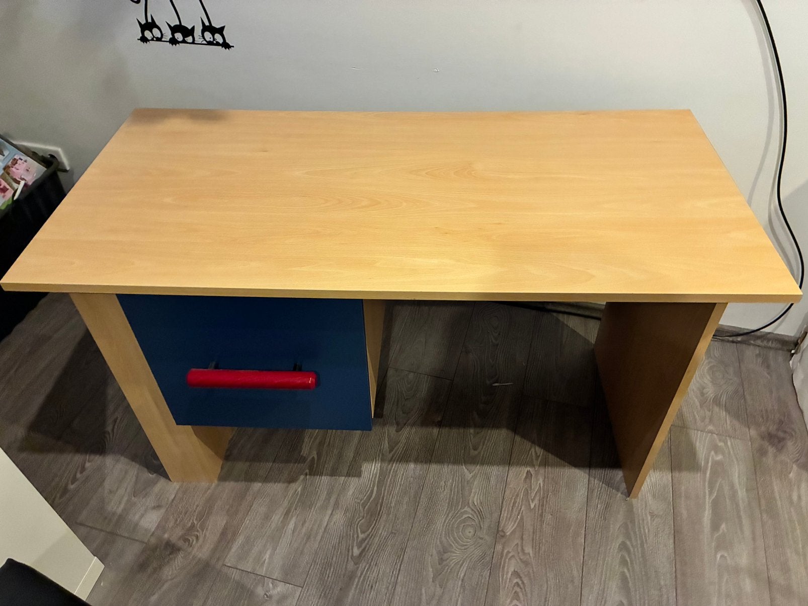 Kinder bureau, Ophalen, Zo goed als nieuw