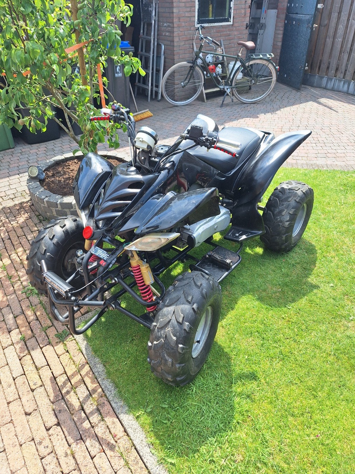 Quad 150 cc 4 takt zwart, Gebruikt, Overige typen, Ophalen of Verzenden, 150 cc