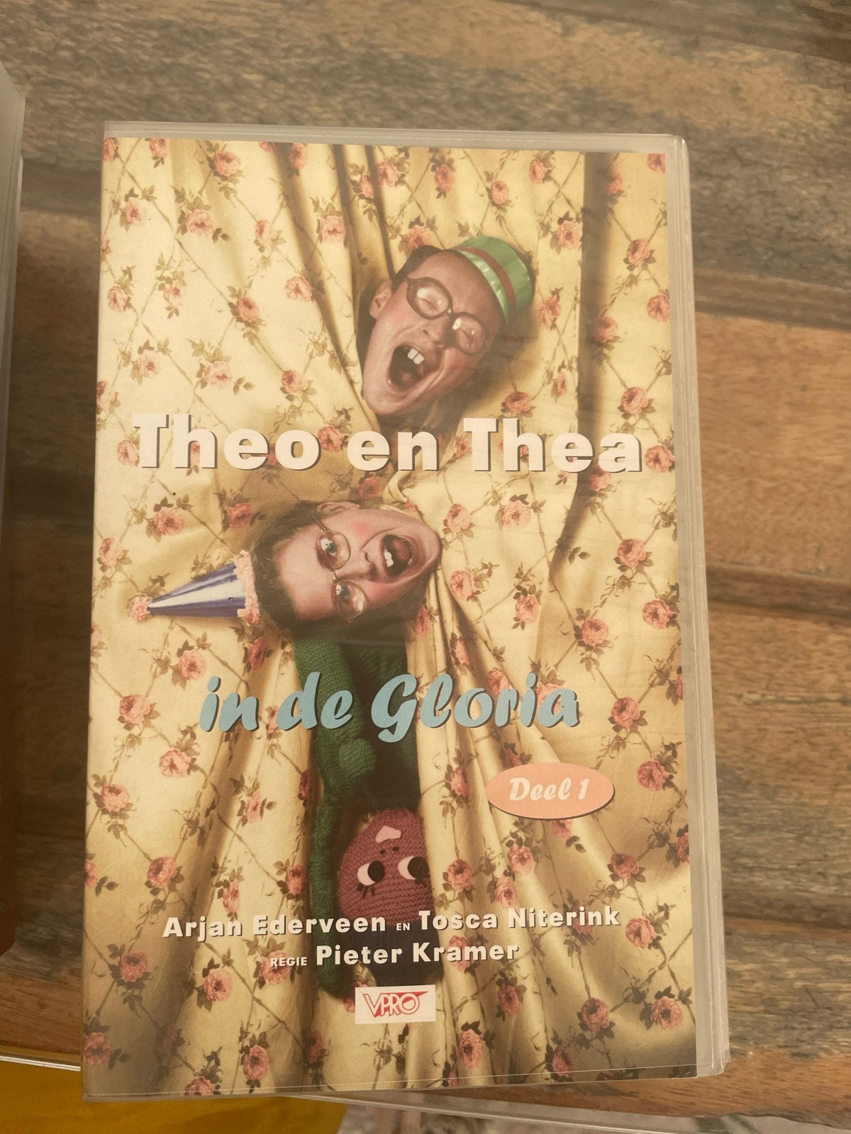 VHS videobanden: Theo en Thea, 7x30 Minuten, Alle leeftijden, Ophalen, Gebruikt, Nederlands