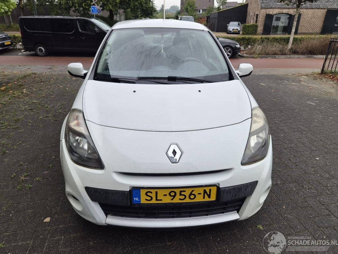 Renault Clio 1.2 collection (bj 2011), Auto diversen, Schadeauto's, Renault Deutschland AG, Renault, Wit, Handgeschakeld