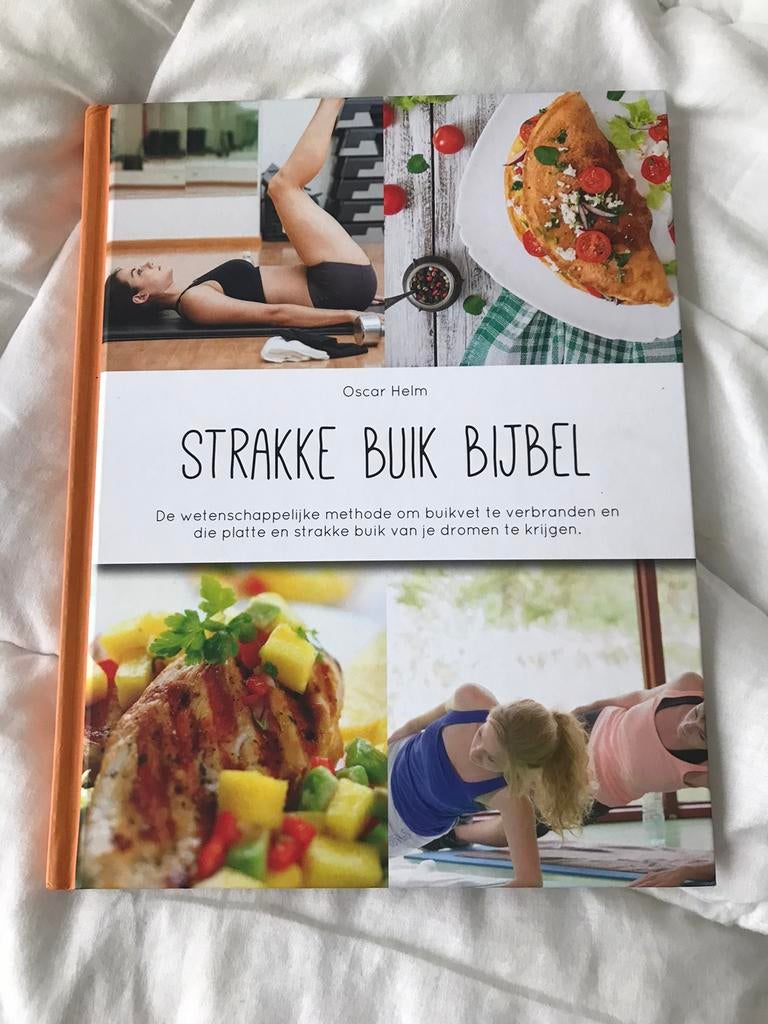 Strakke buik bijbel, Ophalen of Verzenden, Zo goed als nieuw