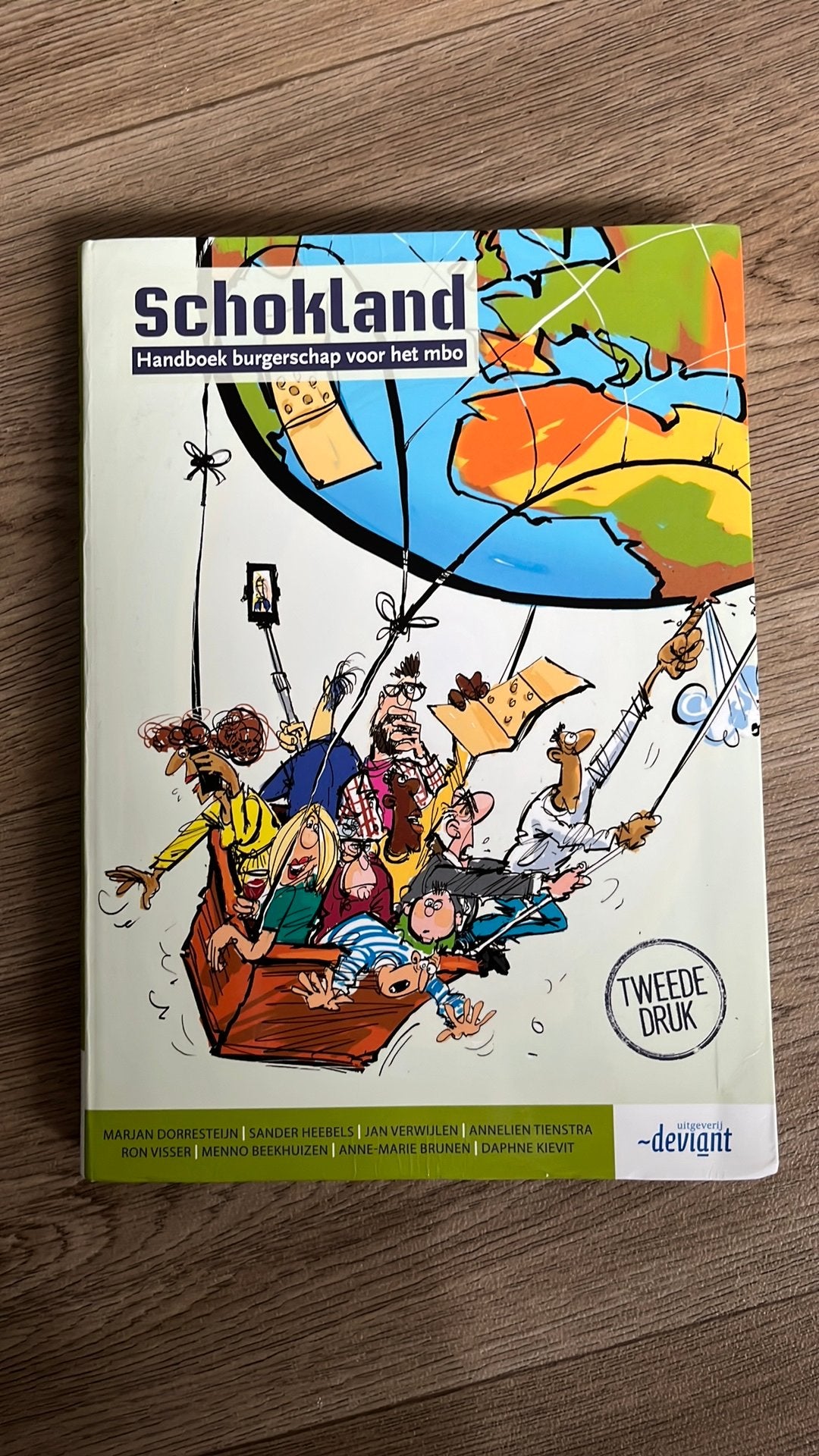 Schokland handboek burgerschap voor het MBO, Boeken, Zo goed als nieuw, Nederlands, Overige niveaus, Sander Heebels; Menno Beekhuizen; Anne-Marie Brunen; Marjan D...