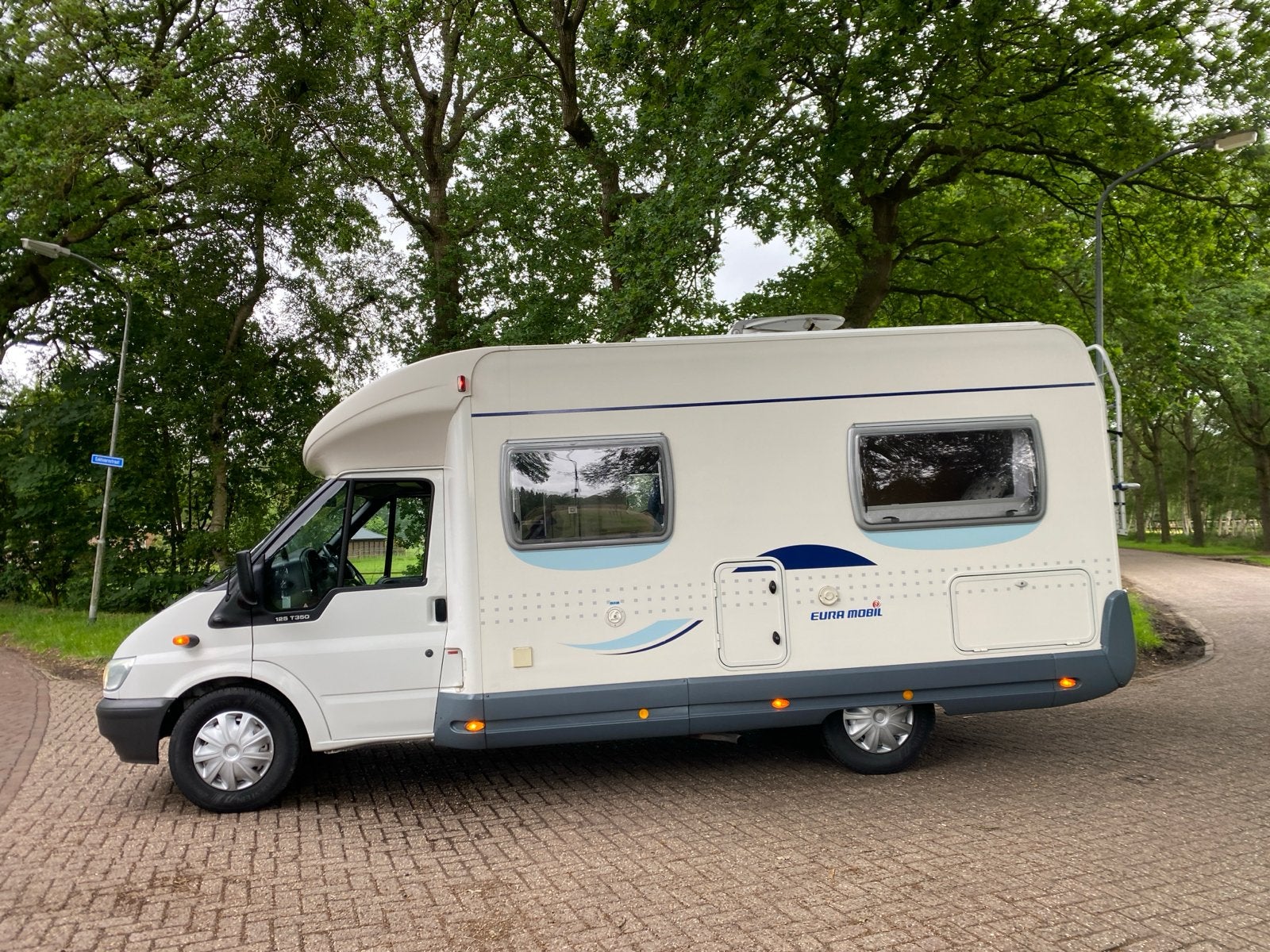 Euramobil P622SB - Compacte Alkoofcamper uit 2005, Caravans en Kamperen, Campers, Alkoof, Ringverwarming, Ford, 6 tot 7 meter