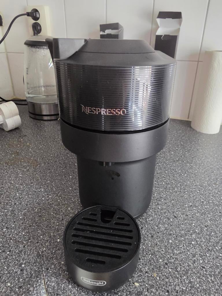Nespresso Vertuo Next Koffiemachine - Zo goed als nieuw, Witgoed en Apparatuur, Koffiezetapparaten, Ophalen, Koffiemachine, Zo goed als nieuw