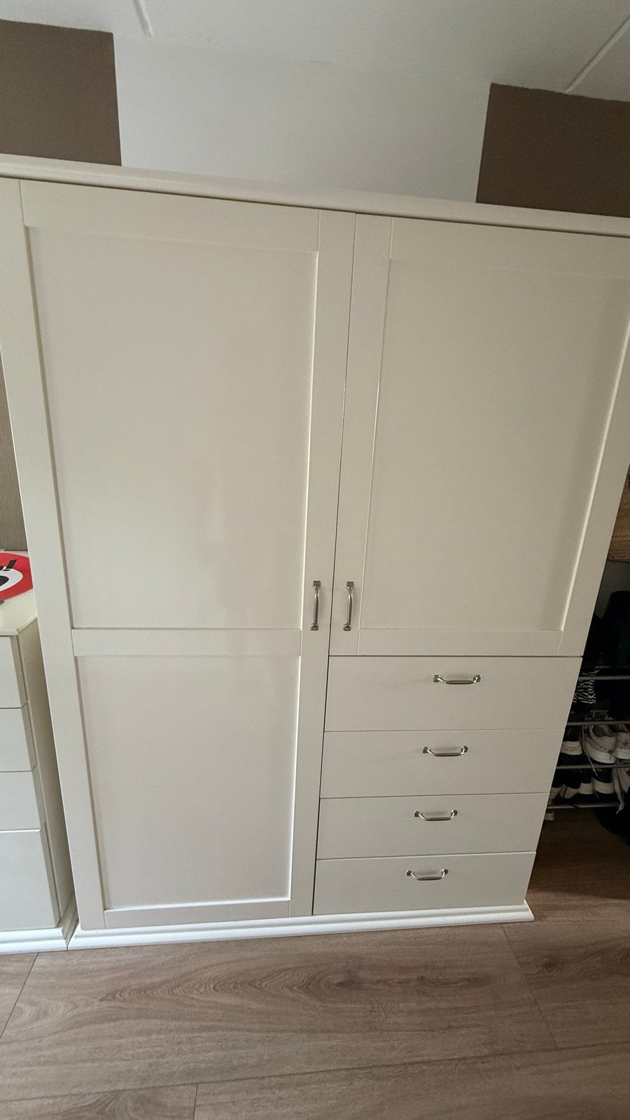 Robuuste Kinderkamer: Kledingkast en Commode op Maat, Ophalen, Gebruikt, 50 tot 70 cm, 105 cm of meer
