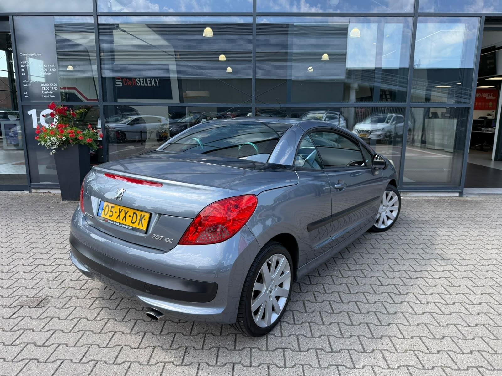 Peugeot 207 CC 1.6-16V T Sport *Cruise Control & Clima*, Voorwielaandrijving, Stof, Gebruikt, 4 cilinders