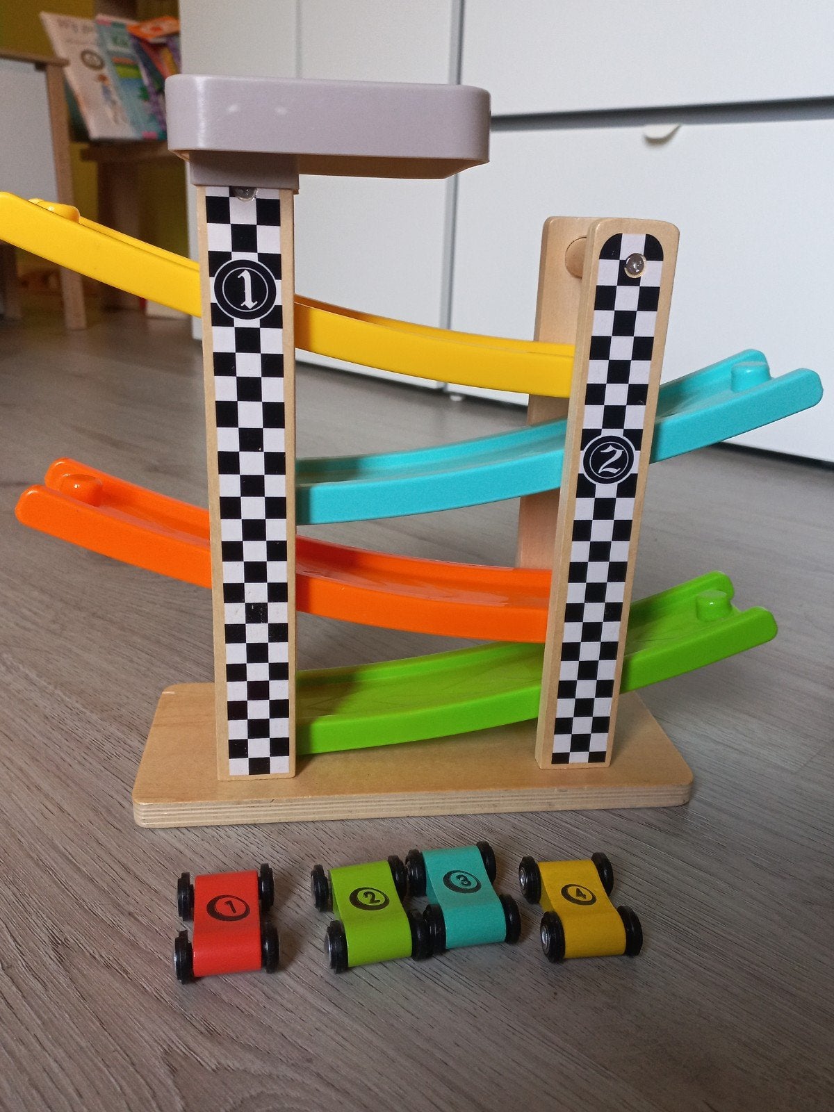 autobaan peuter, Ophalen