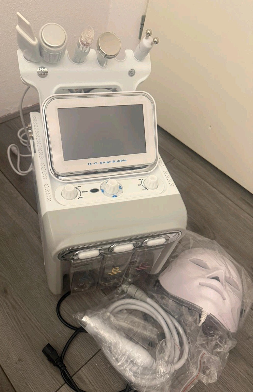Hydrafacial gezichtsbehandeling apparaat apparatuur, Ophalen, Zo goed als nieuw, Overige typen