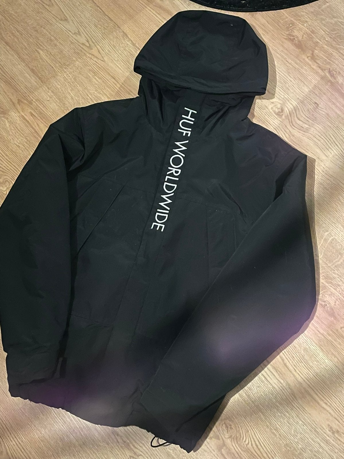 HUF WORLDWIDE winterjas wind/water dicht, Kleding | Heren, Verzenden, Zo goed als nieuw, Zwart