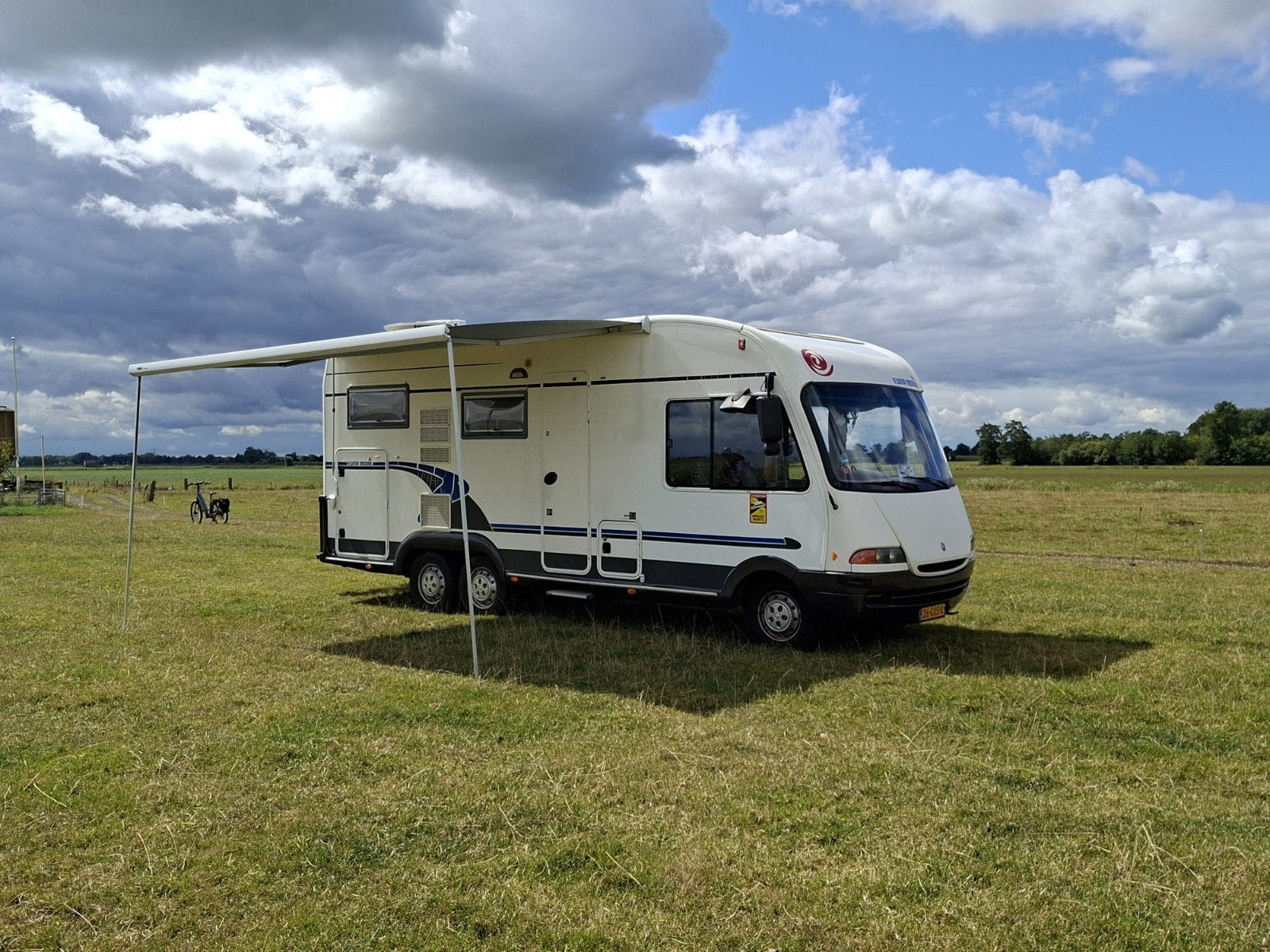 Ruime Eura Mobil Integraal Camper - Perfect voor families, Integraal, Airbags, Ringverwarming, Fiat