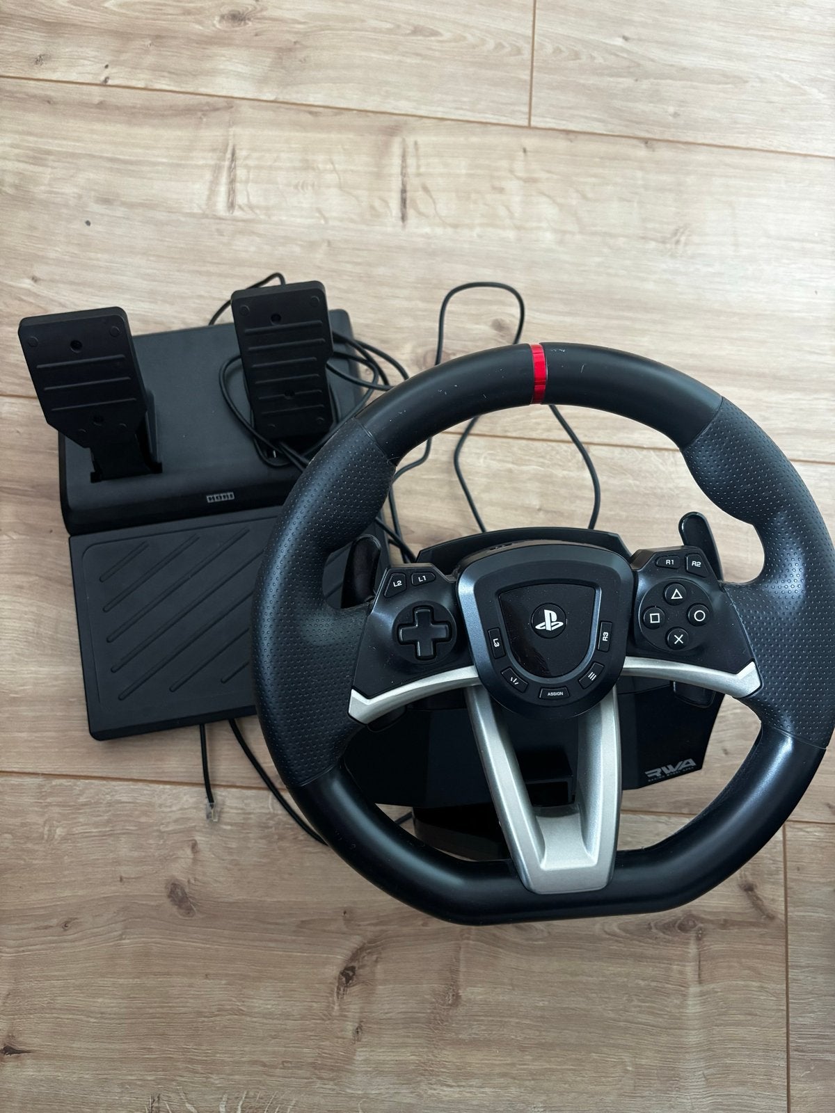 Playstation stuur, Spelcomputers en Games, Spelcomputers | Sony PlayStation Consoles | Accessoires, Zo goed als nieuw, PlayStation 4