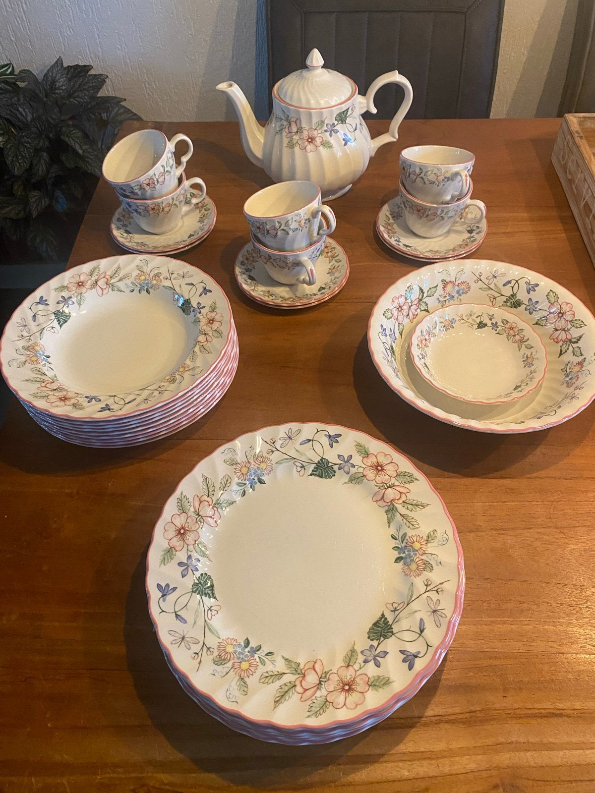 Wood&Sons 'Spring Fields' servies - theepot, kopjes, borden, Gebruikt, Overige merken, Keramiek, Vintage