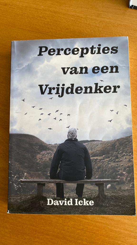 David Icke - Percepties van een Vrijdenker, Boeken, Achtergrond en Informatie, Spiritualiteit algemeen, Ophalen of Verzenden, Zo goed als nieuw