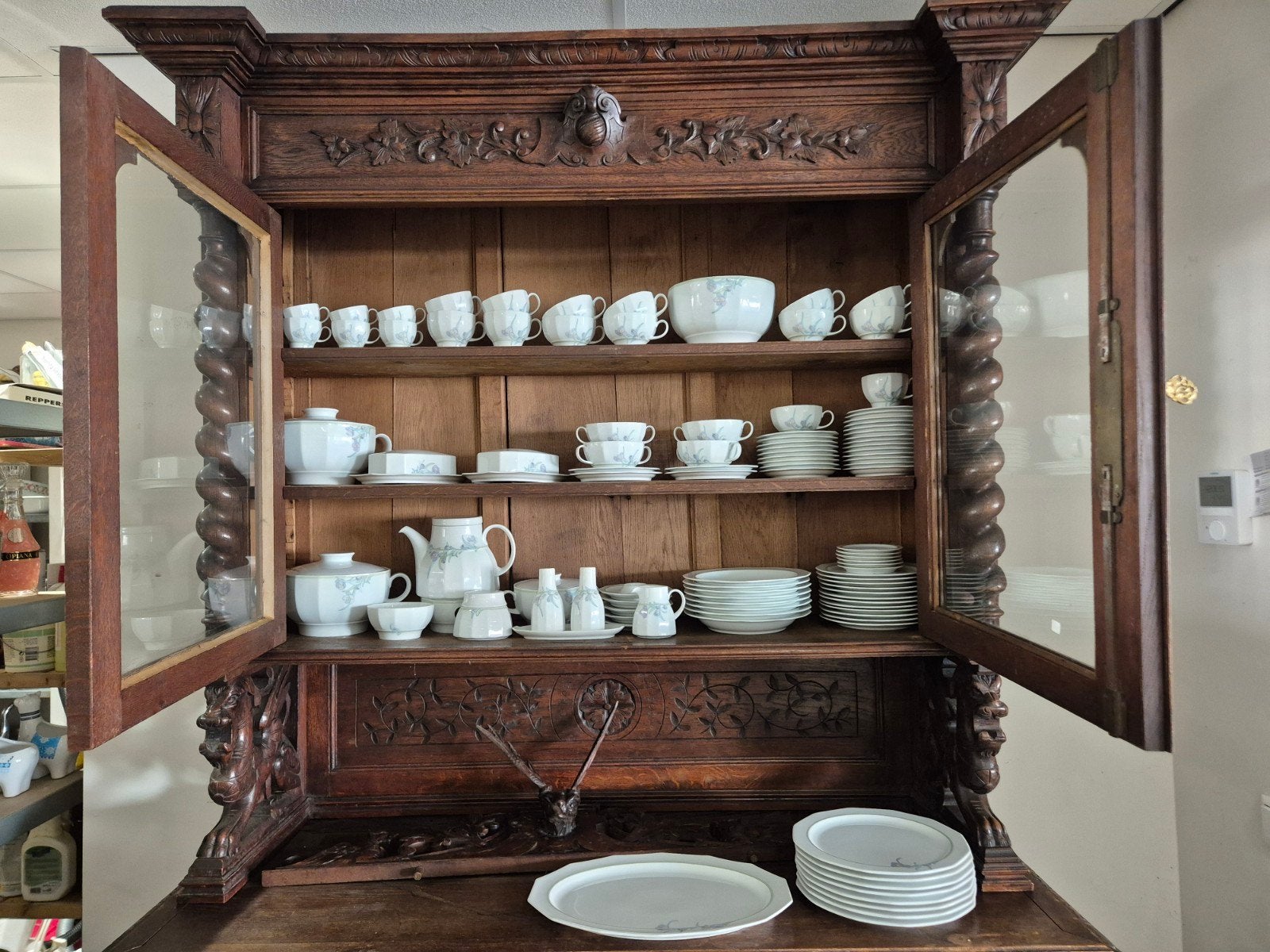 Thomas festival montreux ( rosenthal) servies 105 delig, Ophalen, Onbekend, Zo goed als nieuw, Onbekend