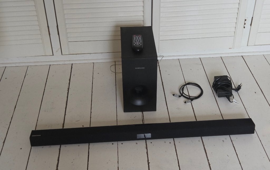 Samsung Soundbar met Subwoofer en Afstandsbediening
