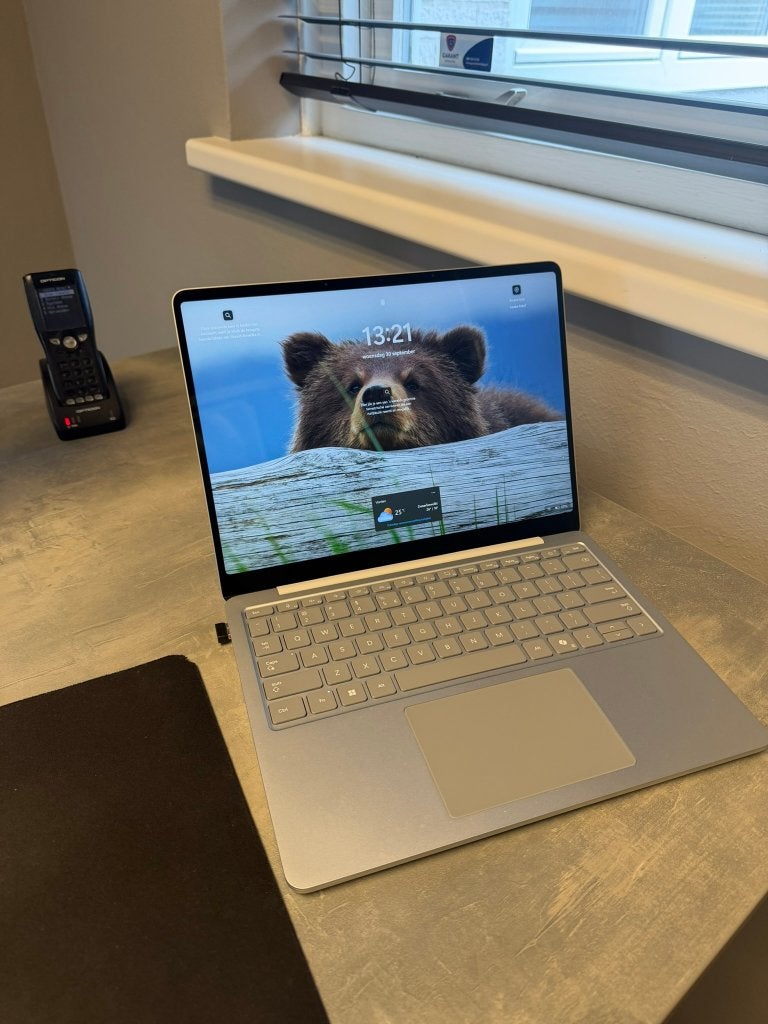 Microsoft Surface Laptop 7 – nauwelijks gebruikt, Computers en Software, 256 GB, Qwerty, 13 inch, Ophalen of Verzenden