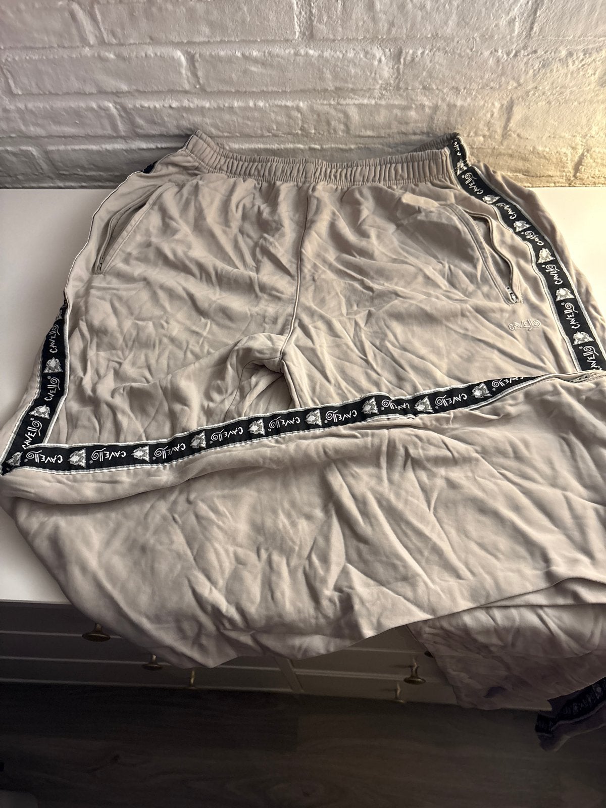 Cavello joggingbroek - Zo goed als nieuw, Ophalen of Verzenden, Zo goed als nieuw, Maat 56/58 (XL), Beige