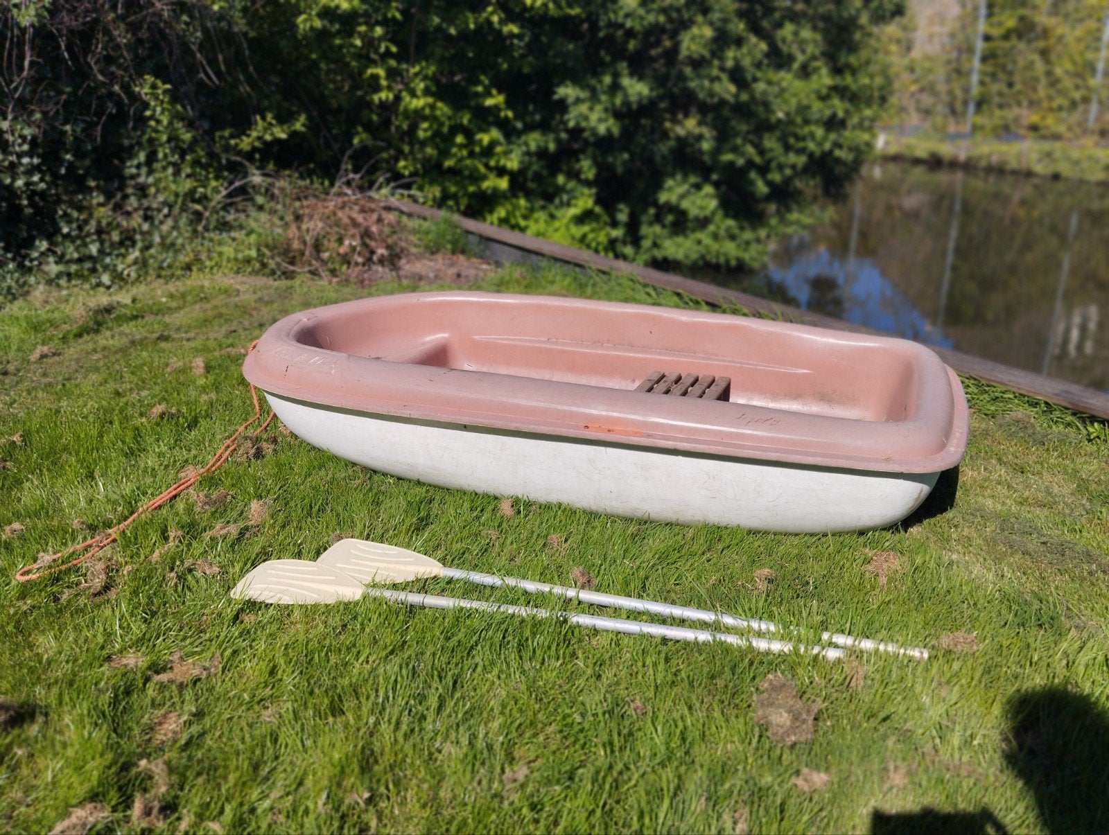 Leuke onzinkbare roeiboot met peddels, Kinderen en Baby's, Speelgoed | Buiten | Actiespeelgoed, Gebruikt, Ophalen of Verzenden