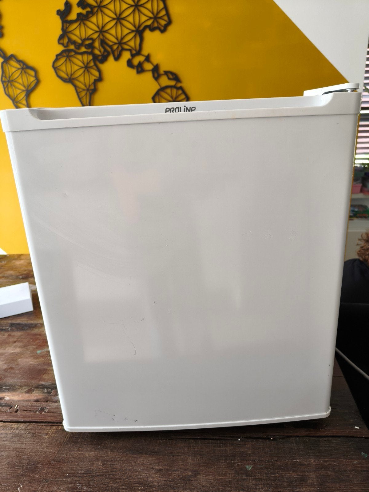 Proline minikoelkast - zo goed als nieuw, Witgoed en Apparatuur, Koelkasten en IJskasten, Ophalen, Zonder vriesvak, Minder dan 45 cm