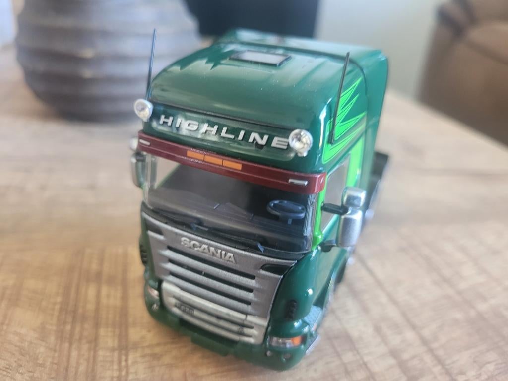 Scania highline, Hobby en Vrije tijd, Modelauto's | 1:50, T, T, Zo goed als nieuw, Tekno