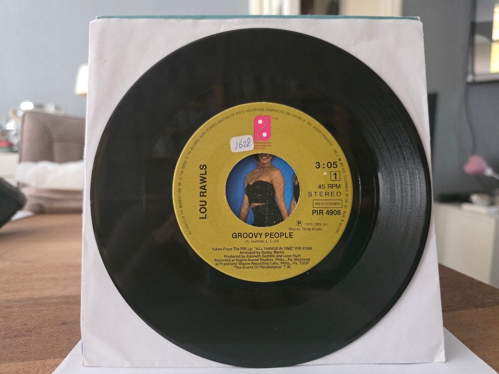 7" Single Lou Rawls - Groovy People / This Song Will Last Fo, Gebruikt, 7 inch, Ophalen of Verzenden, Pop