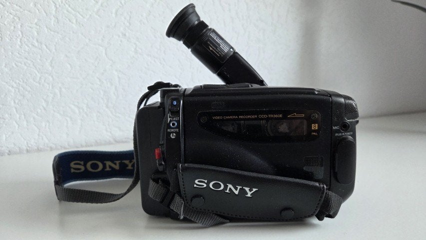 Sony Hi8 Handycam CCD-TR360E Video camera, Ophalen, Gebruikt, Overige soorten, 8 tot 20x