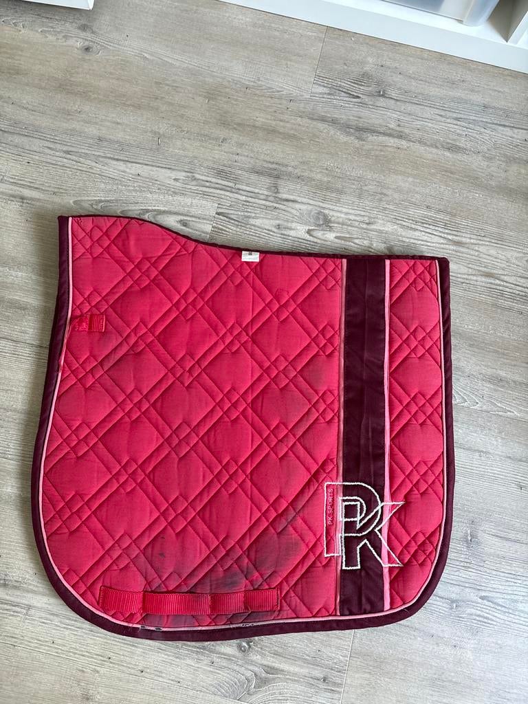 Dekje, Full (L), Gebruikt, Dressuurdekje, Rood