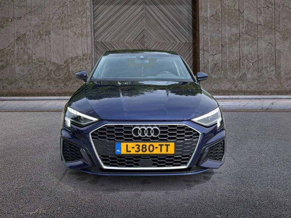 Audi A3 Limousine 35 TFSI edition one (bj 2020, automaat), 4 cilinders, Blauw, Bedrijf, 690 kg