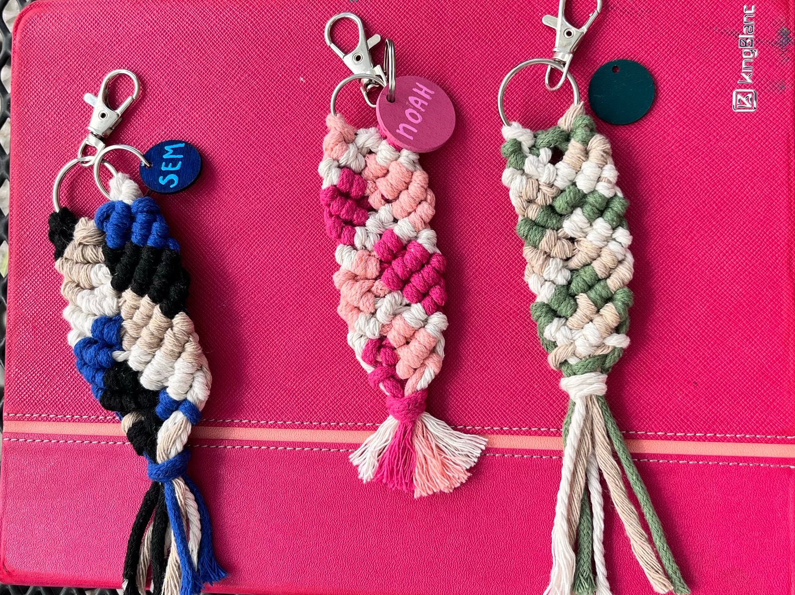 Macramé sleutelhanger kleur Steun Stichting Long Covid, Ophalen, Nieuw
