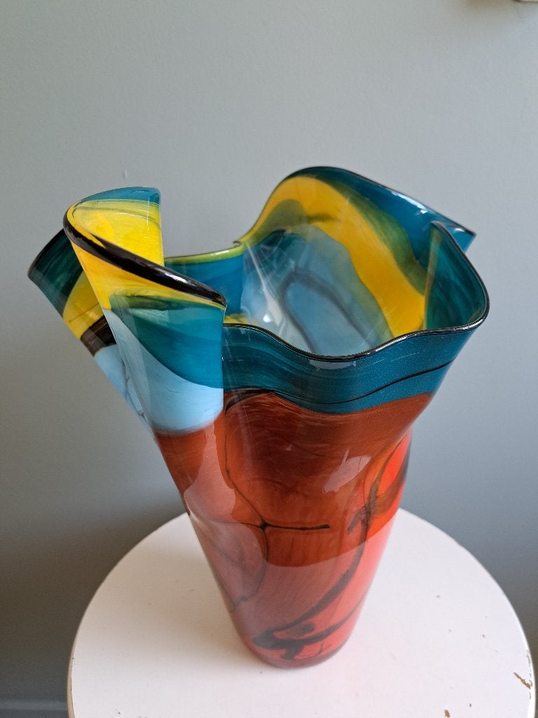 Zakdoekvaas art glass vase XL 33cm gesigneerd puntgaaf, Huis en Inrichting, Ophalen, Meerkleurig, 33 cm, Glas