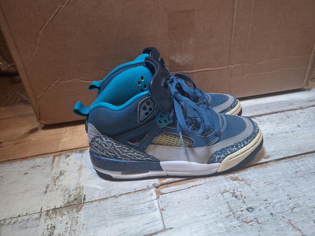Nike air jordan spizike  Space blue Maat 37,5!, Ophalen of Verzenden, Gedragen, Blauw