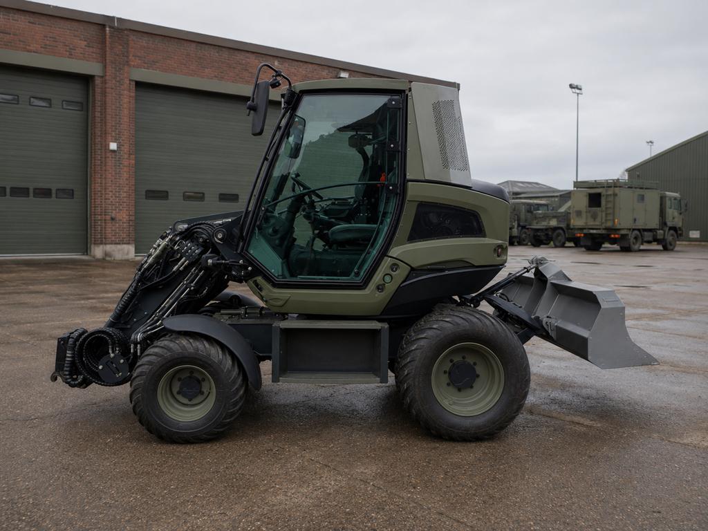 Diverto QS100 Max ex army, Ophalen, Grondbewerking