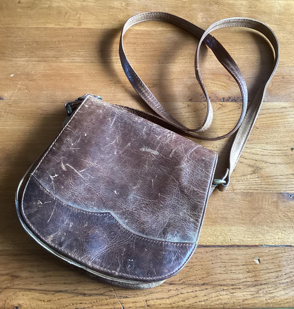 Mooi bruin leren tasje Bosboom, Sieraden, Tassen en Uiterlijk, Tassen | Schoudertassen, Ophalen of Verzenden, Gebruikt