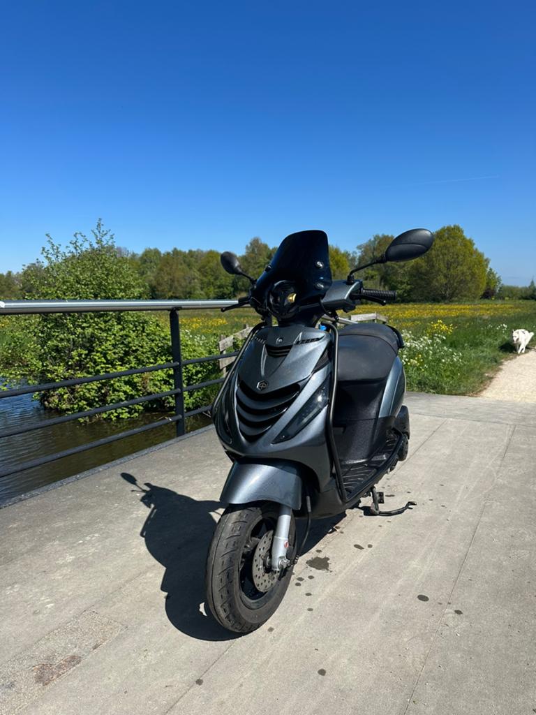 Piaggio zip iget 2023, Ophalen, Zo goed als nieuw, Benzine