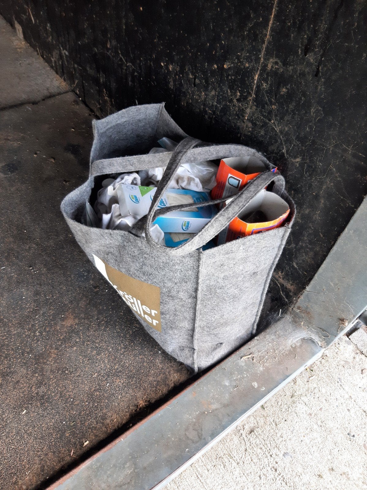 Gratis een Tas gevuld met benodigdheden voor politoeren, Doe-het-zelf en Verbouw, Ophalen, Overige kleuren