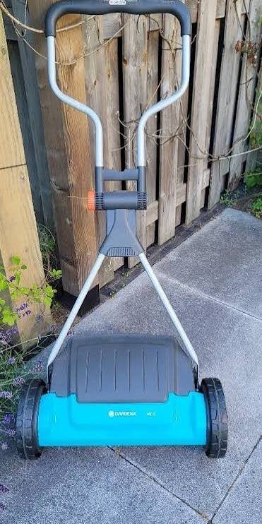 Gardena 400C grasmaaier (inklapbaar), Ophalen, Handgrasmaaier, Zo goed als nieuw, 40 t/m 49 cm