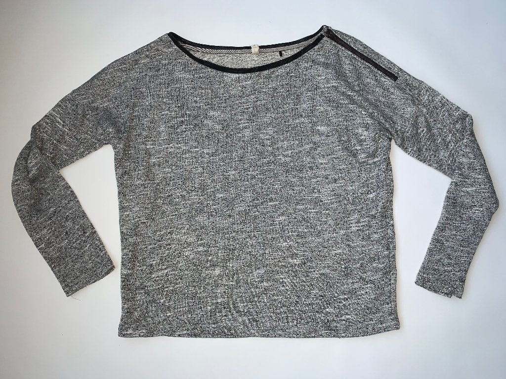 ESPRIT longsleeve grijs / zilver maat M/L in ~~nieuw~~ staat, Kleding | Dames, Maat 38/40 (M), Verzenden, Zo goed als nieuw, Lange mouw