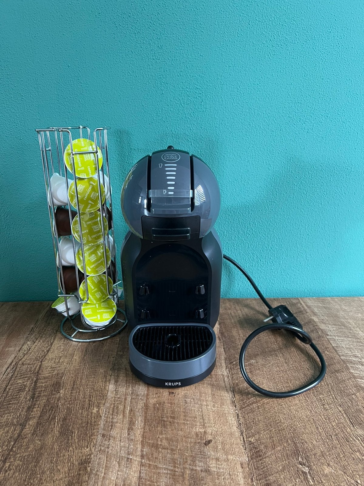 Dolce gusto apparaat met cups, Ophalen, Gebruikt, Koffiemachine, 1 kopje