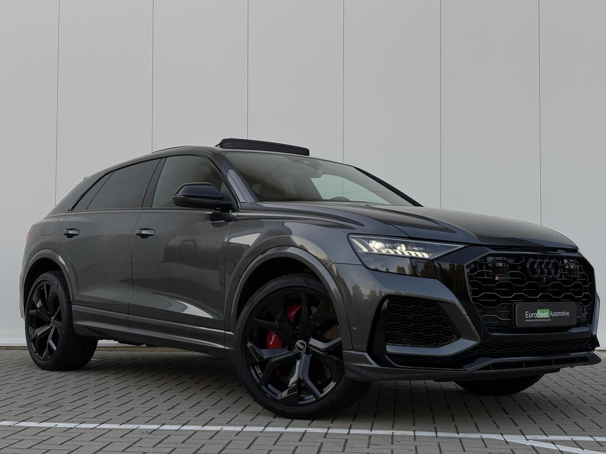 Audi Q8 4.0 TFSI RS Q8 quattro | 726 PK | KERAMISCHE REMMEN, Auto's, Audi, Automaat, Gebruikt, Automatische klimaatregeling, Bedrijf
