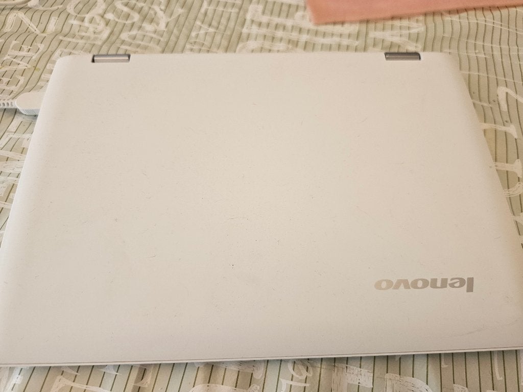Lenovo laptop, 13 inch, Ophalen of Verzenden, Zo goed als nieuw, Onbekend