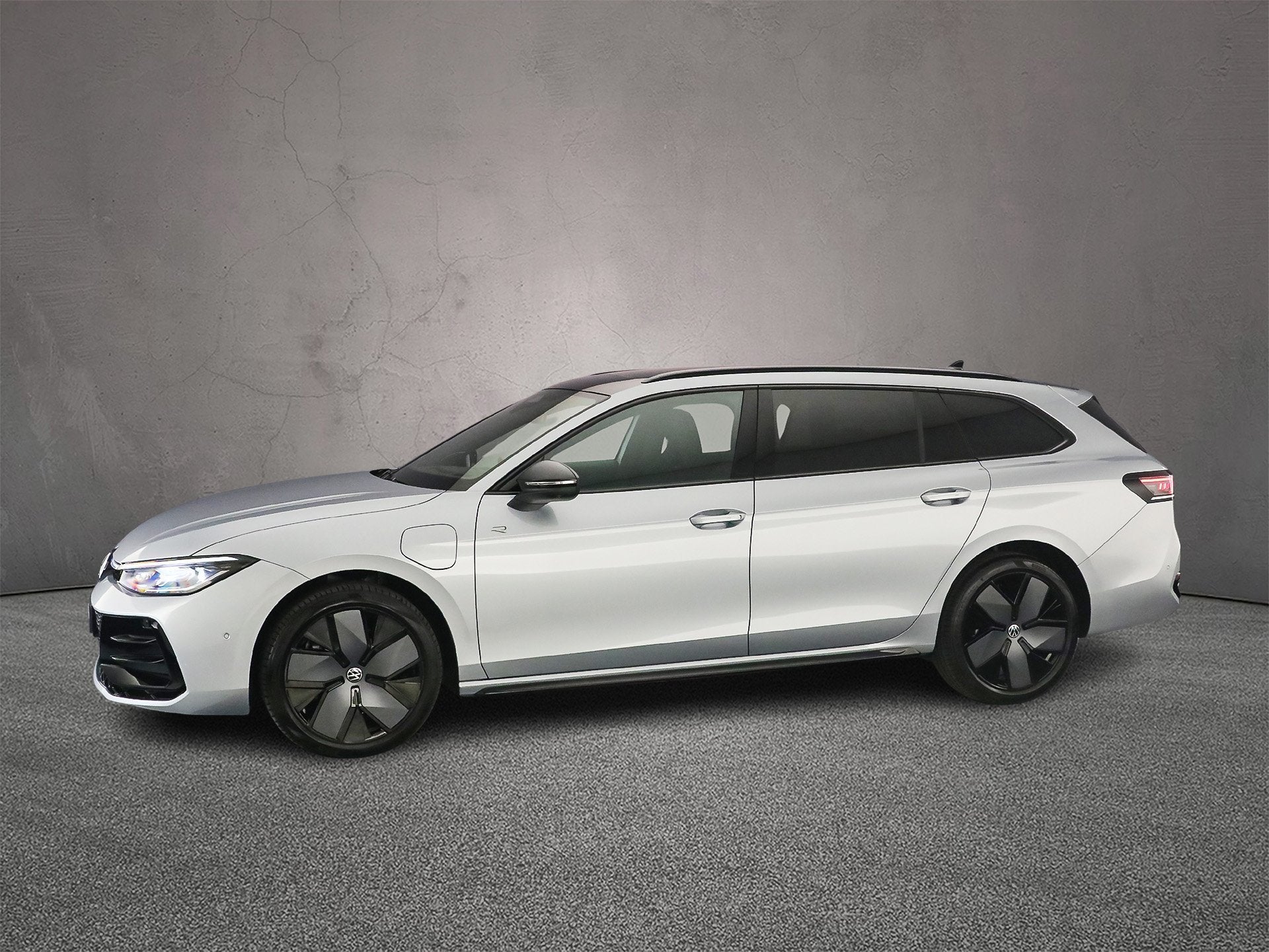 Volkswagen Passat Variant, Auto's, Euro 6, 4 cilinders, 2000 kg, Plug-in hybride