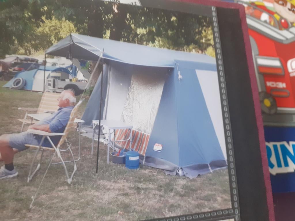 Grote bungalow tent. RETRO., Ophalen