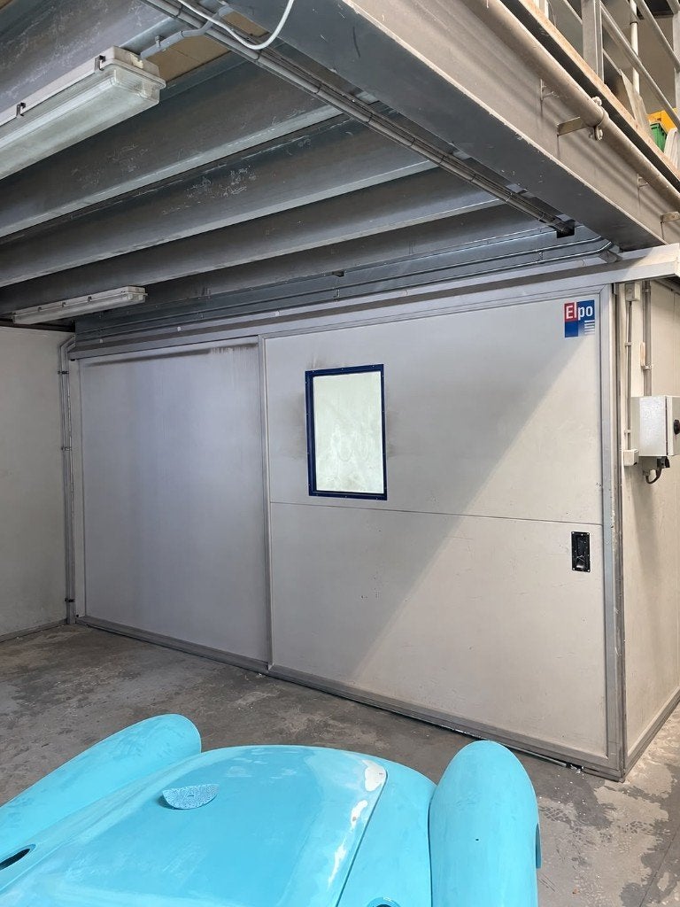Te Koop professionele ELPO diagonal industriële spuitcabine