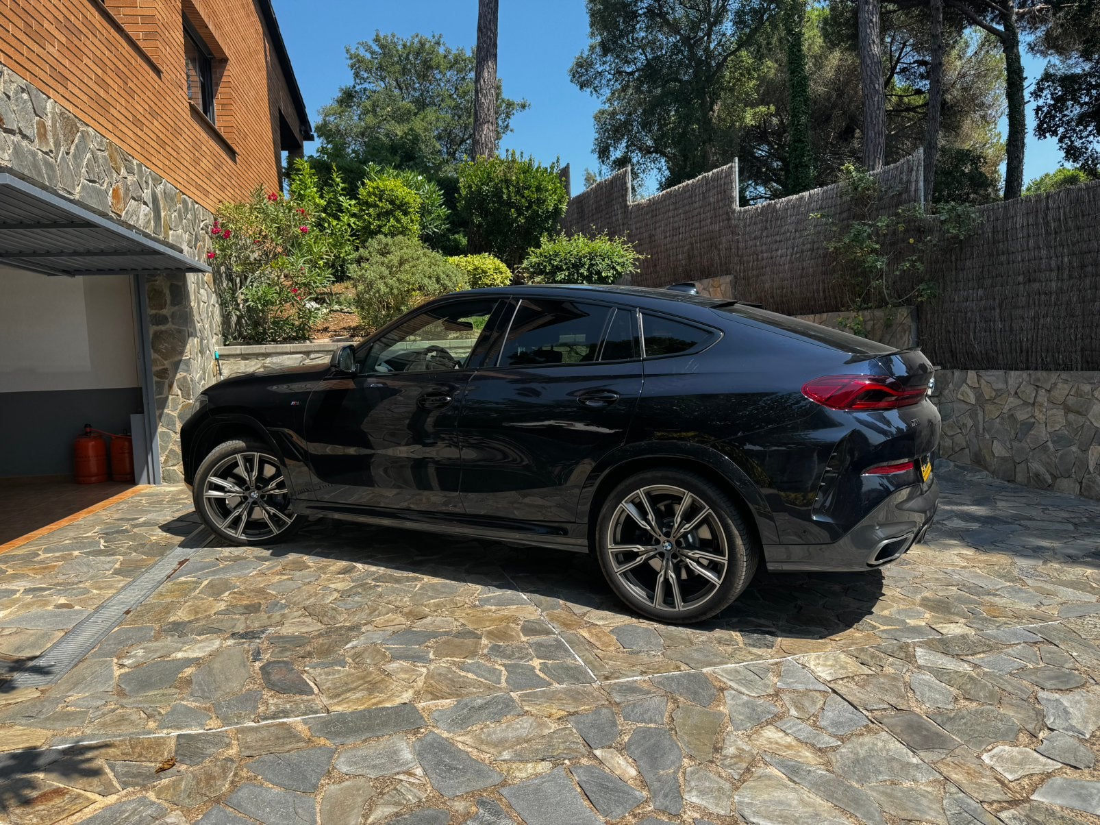 BMW X6 M50d 400pk Aut 2020 Zwart, Auto's, BMW, Automaat, 2993 cc, Zwart, Diesel