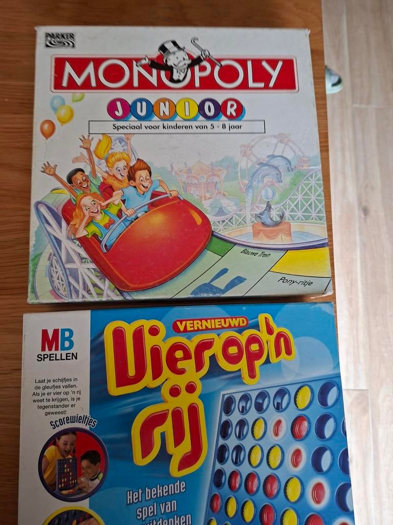 Monopoly junior/vier op een rij, Ophalen of Verzenden