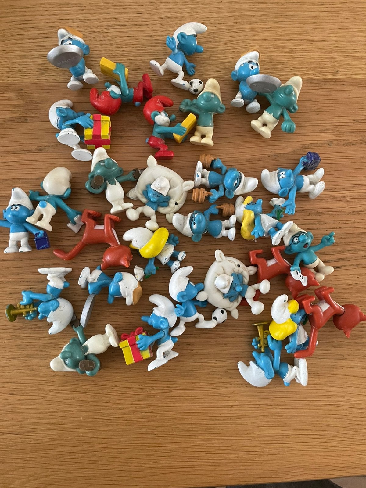Smurfen plastic 28 stuks, Verzamelen, Ophalen of Verzenden, Gebruikt, Verschillende Smurfen