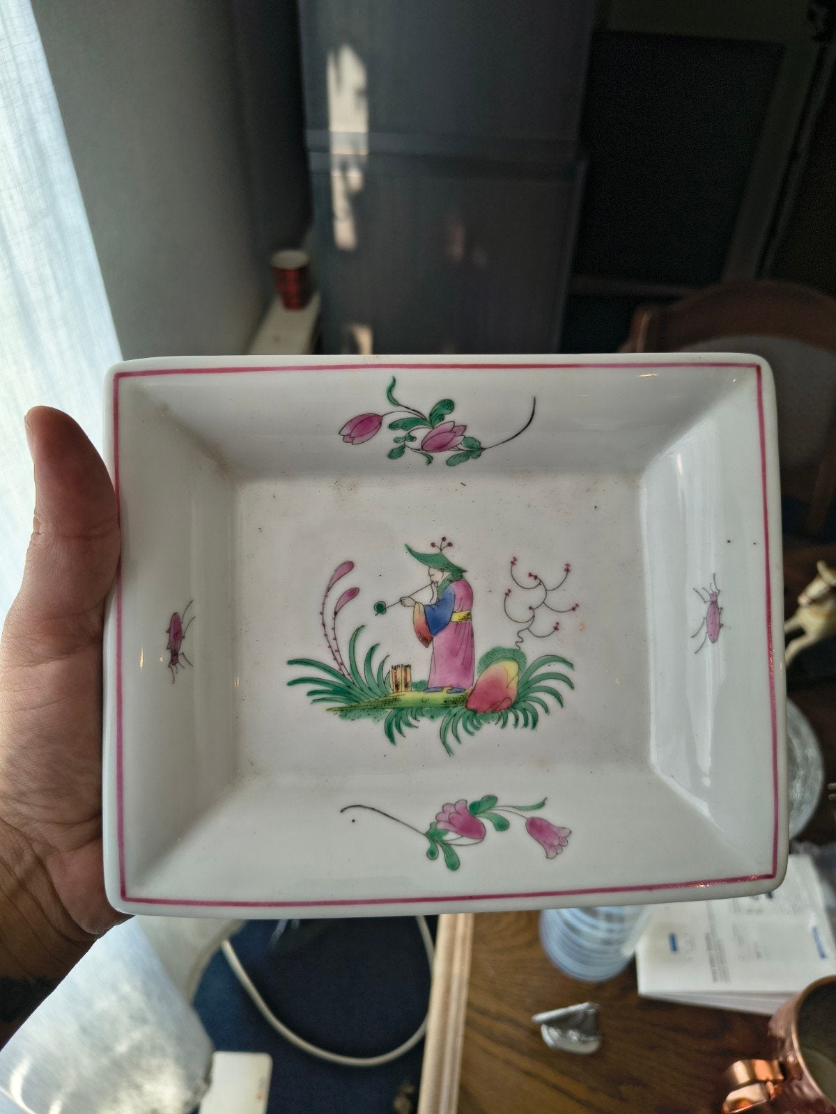 Chinees porseleinen schaaltje met decoratie, Antiek en Kunst, Ophalen of Verzenden