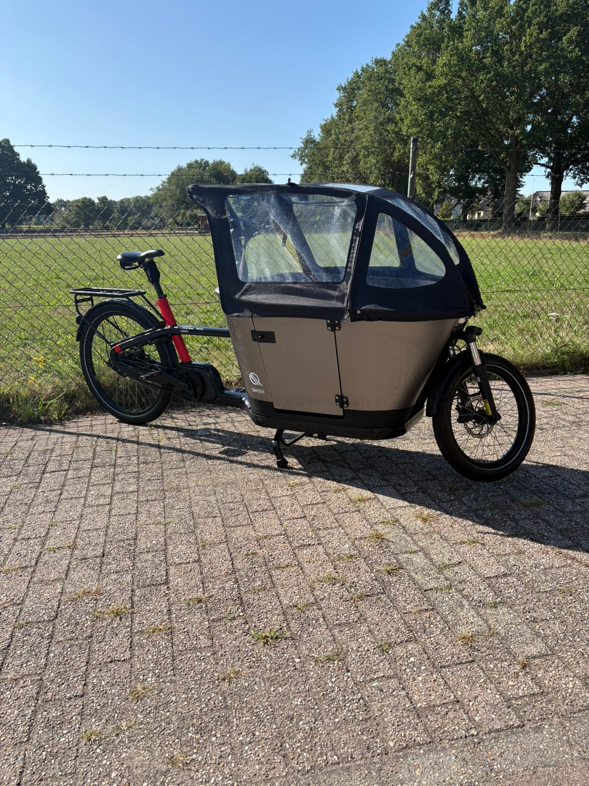 Carqon Classic E2 85 Nm 500 Wh Accu  2.xxx km Nieuwstaat, Fietsen en Brommers, Fietsen | Bakfietsen, Overige merken, 3 kinderen