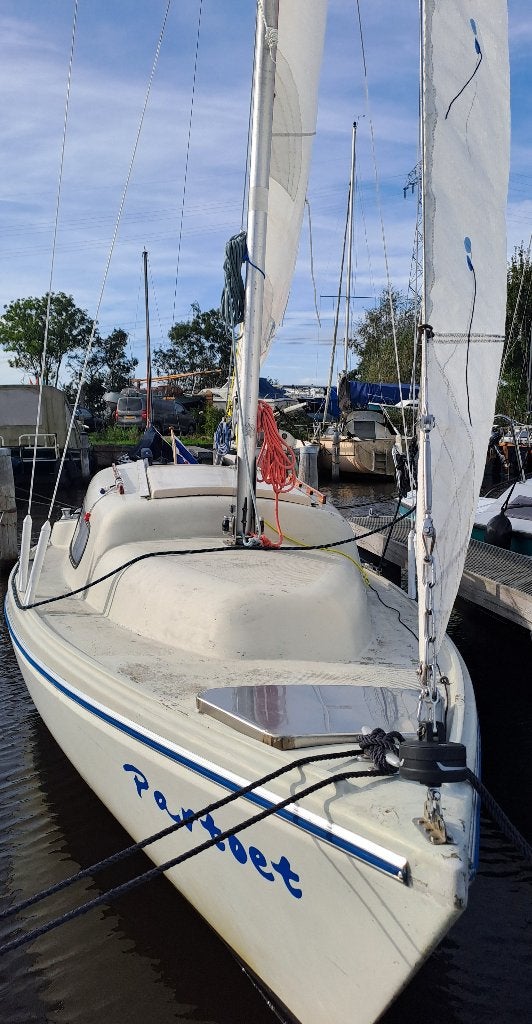 Dehler Varianta K4 - compacte en praktische kajuitzeilboot, Ophalen, 70 cm, Gebruikt, Tourjacht of cruiser
