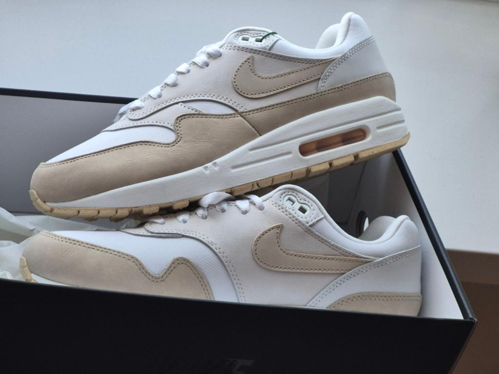 Nike Air Max 1 Premium Sanddrift 40.5, Nieuw, Ophalen of Verzenden, Sneakers of Gympen, Nike air max